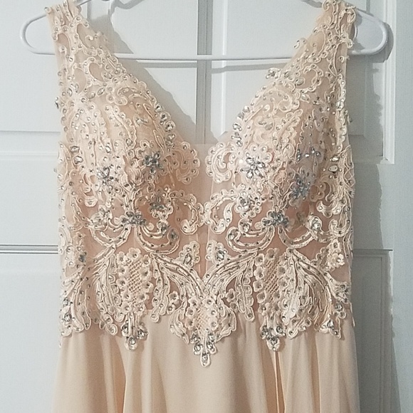 Beautiful Light pink prom dress! - Picture 2 of 7